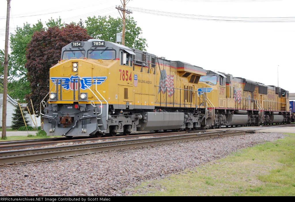UP 7854, 3797 &amp; 4358